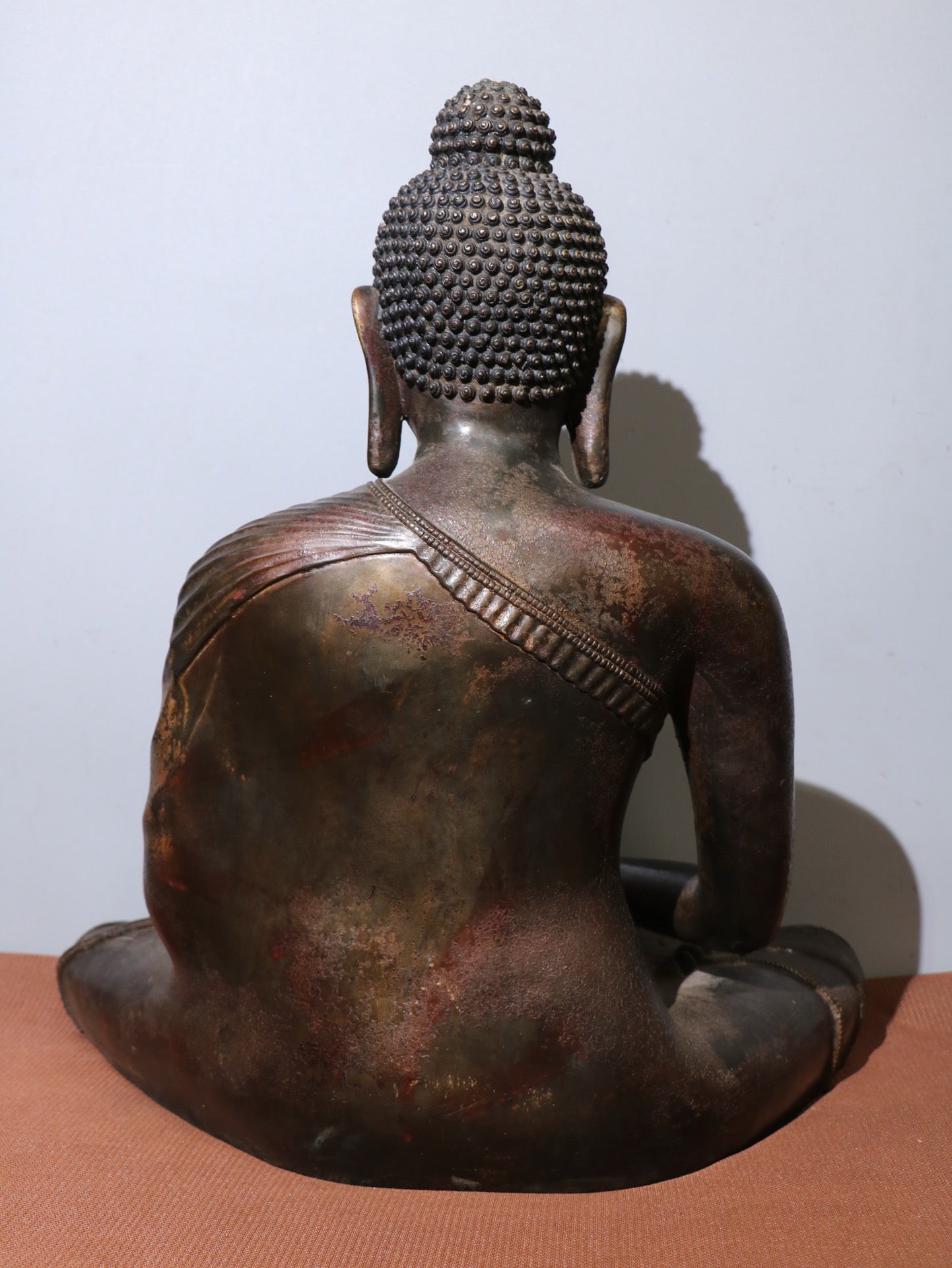 Chinese antique pure copper statue of Shakyamuni Buddha