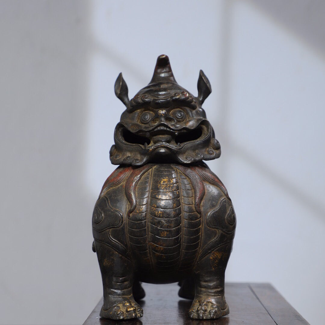 Chinese antique pure copper [auspicious beast] incense burner