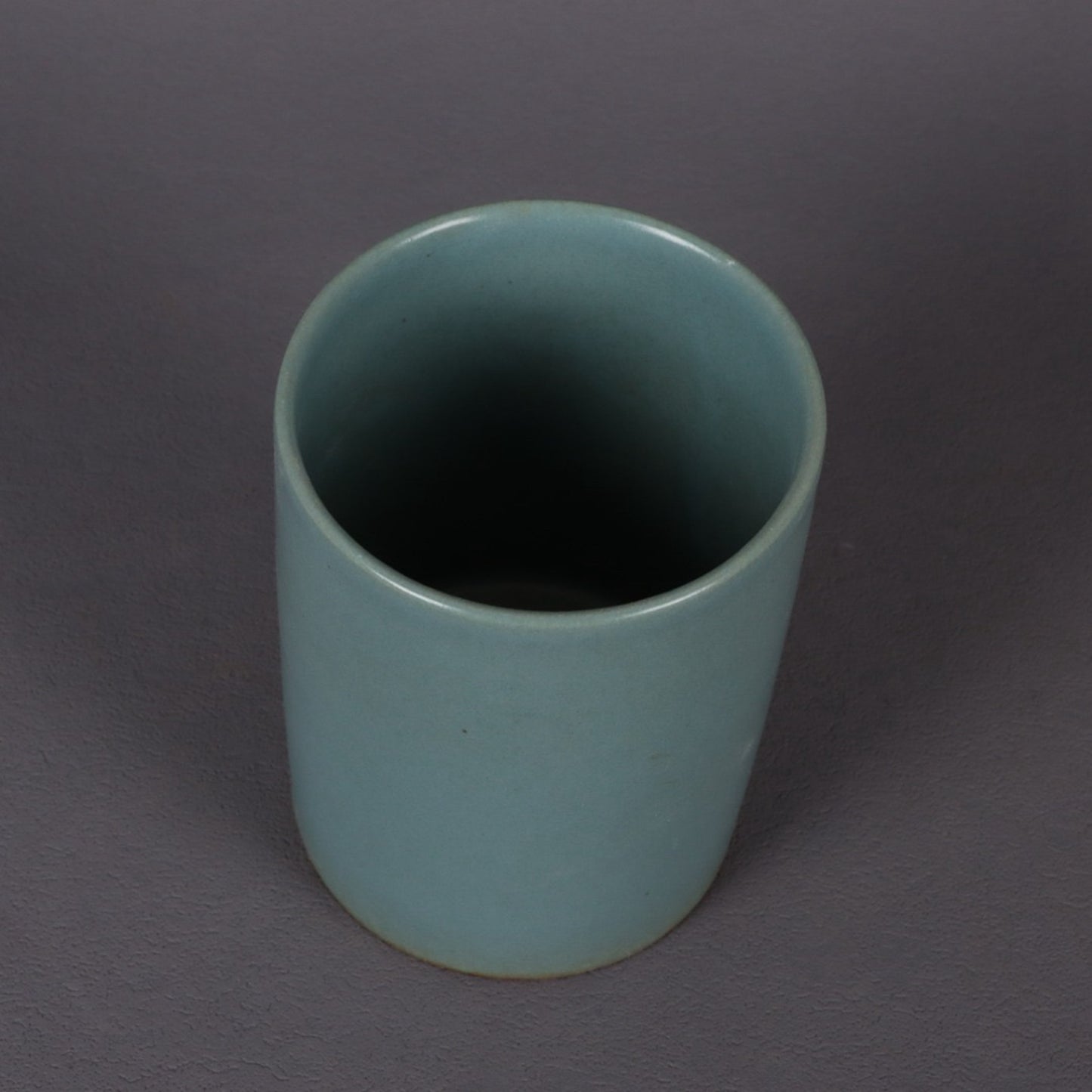 Lake blue glazed small pen holder