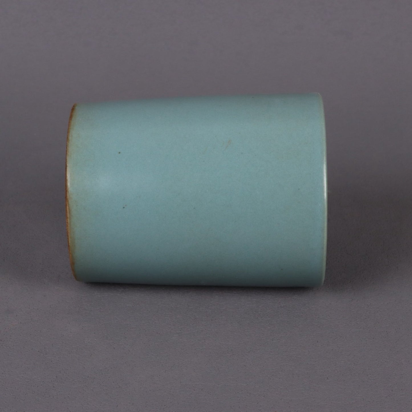 Lake blue glazed small pen holder
