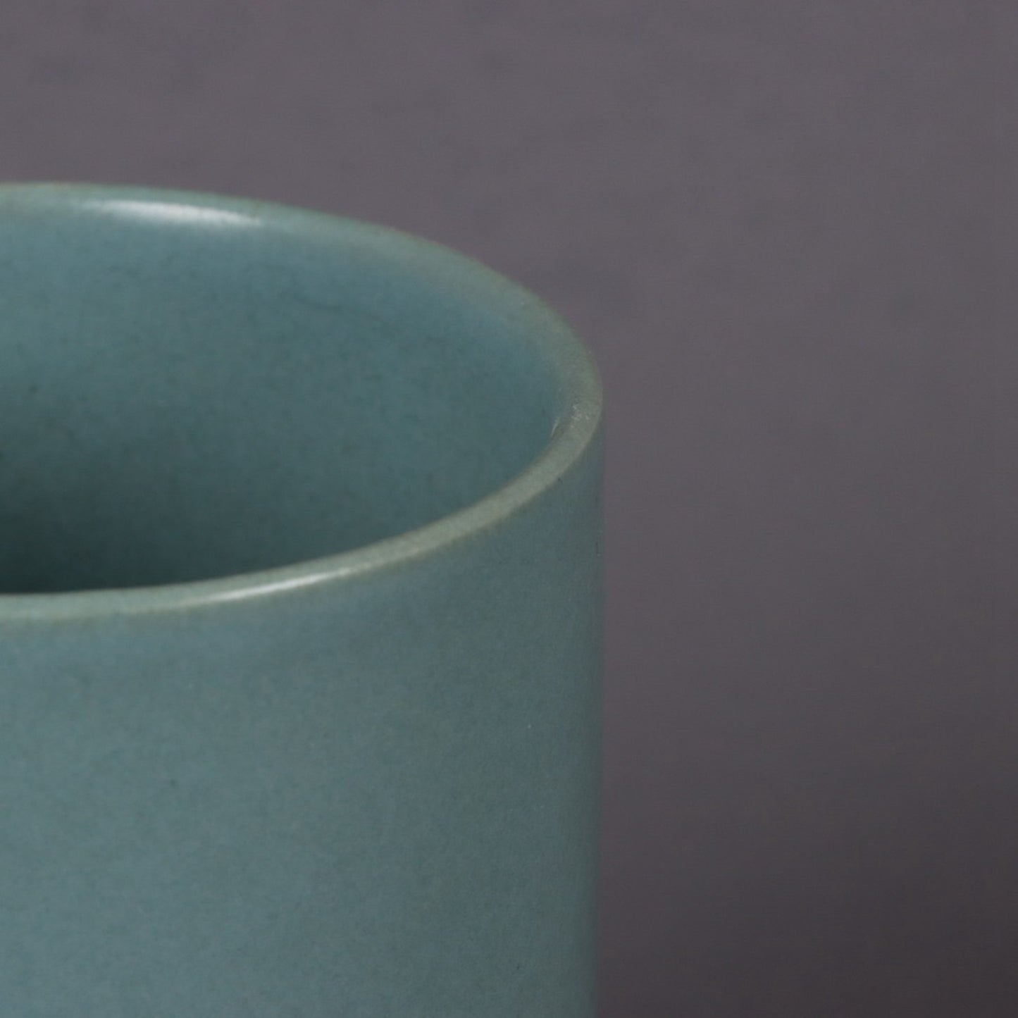 Lake blue glazed small pen holder