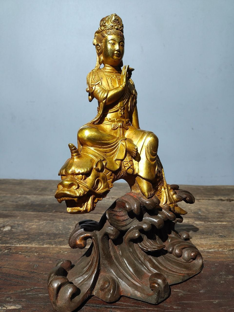 Chinese antique pure copper statue of Guanyin Bodhisattva