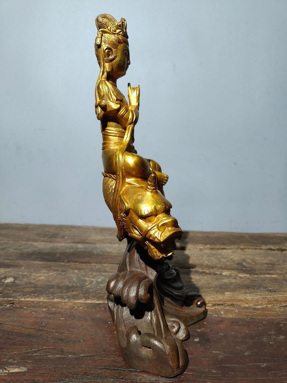 Chinese antique pure copper statue of Guanyin Bodhisattva