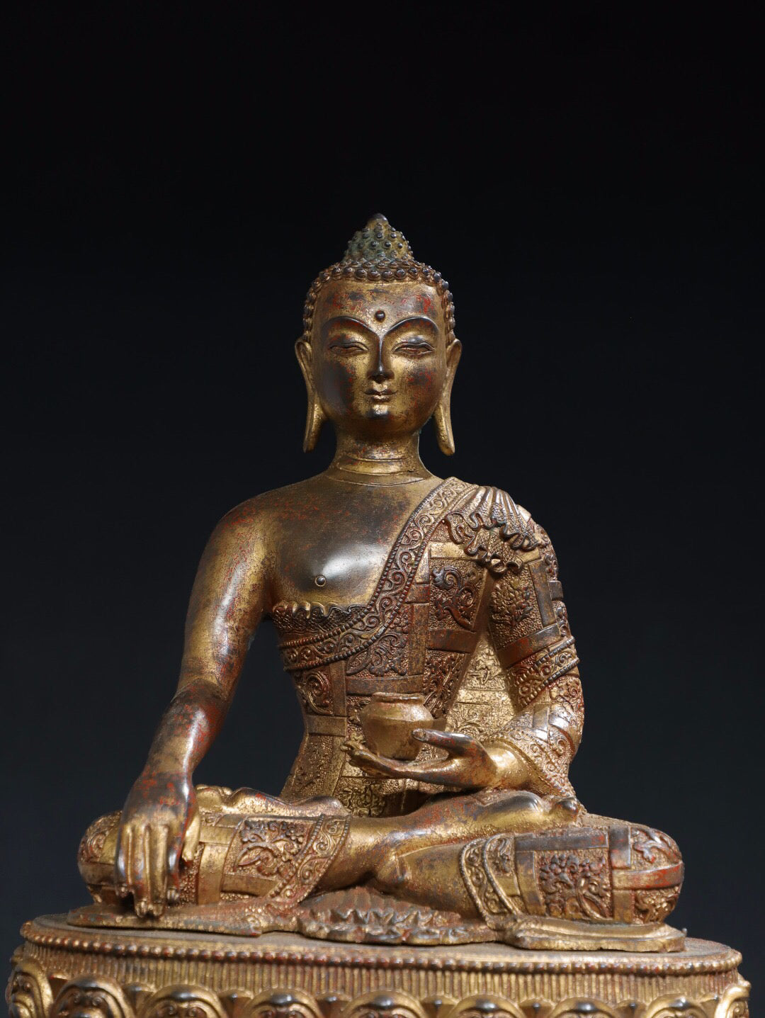 Chinese antique statue of Amitabha Buddha