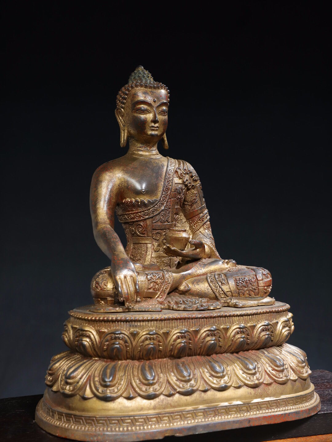Chinese antique statue of Amitabha Buddha