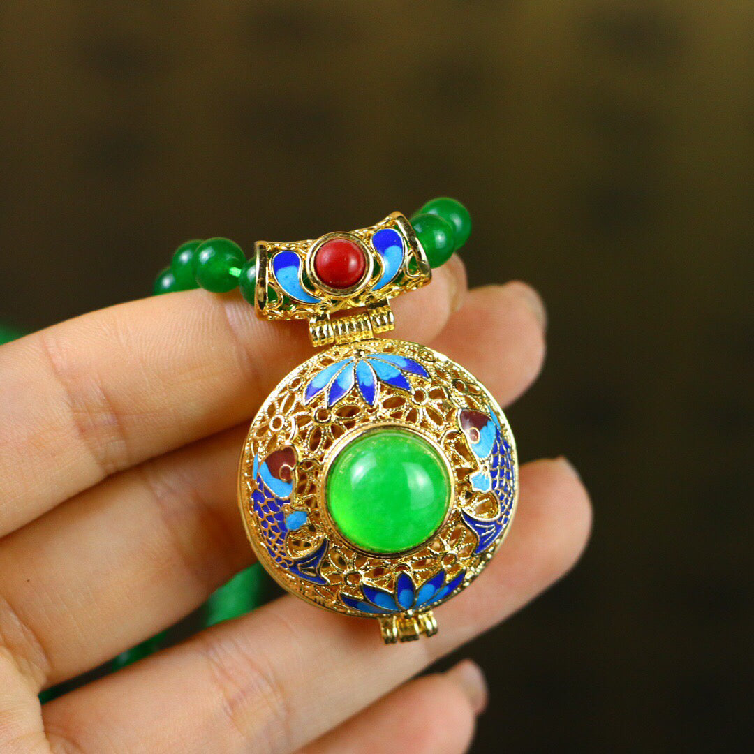 Chinese antique high ice pendant