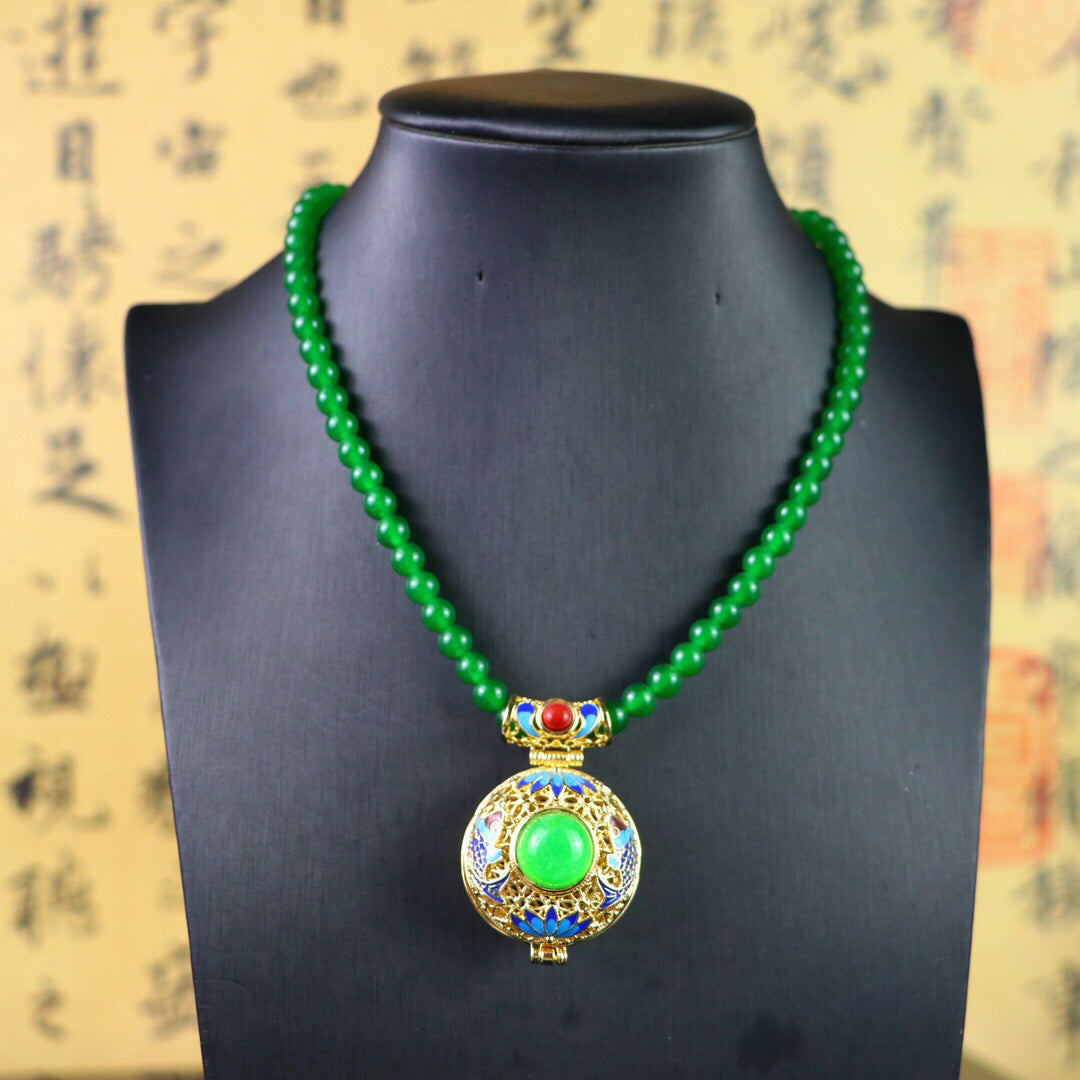 Chinese antique high ice pendant