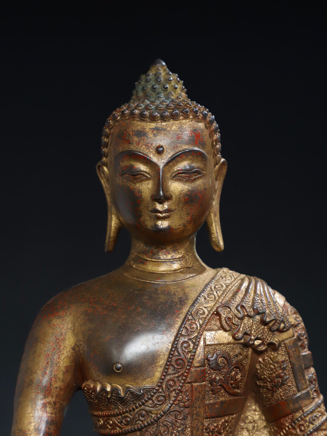 Chinese antique statue of Amitabha Buddha