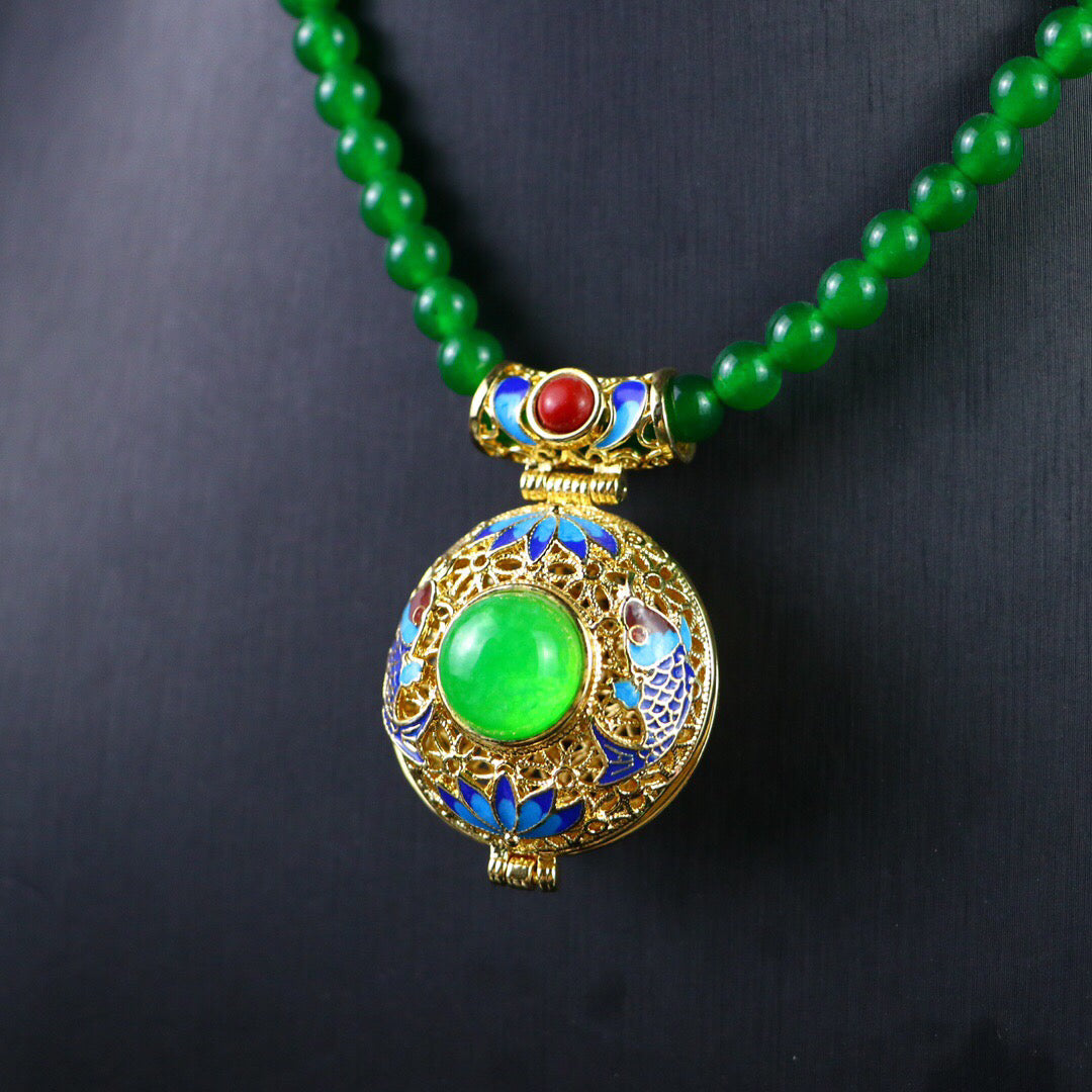 Chinese antique high ice pendant