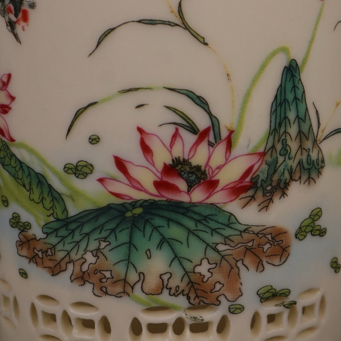 Pink lotus flower and bird pattern hollow pen holder