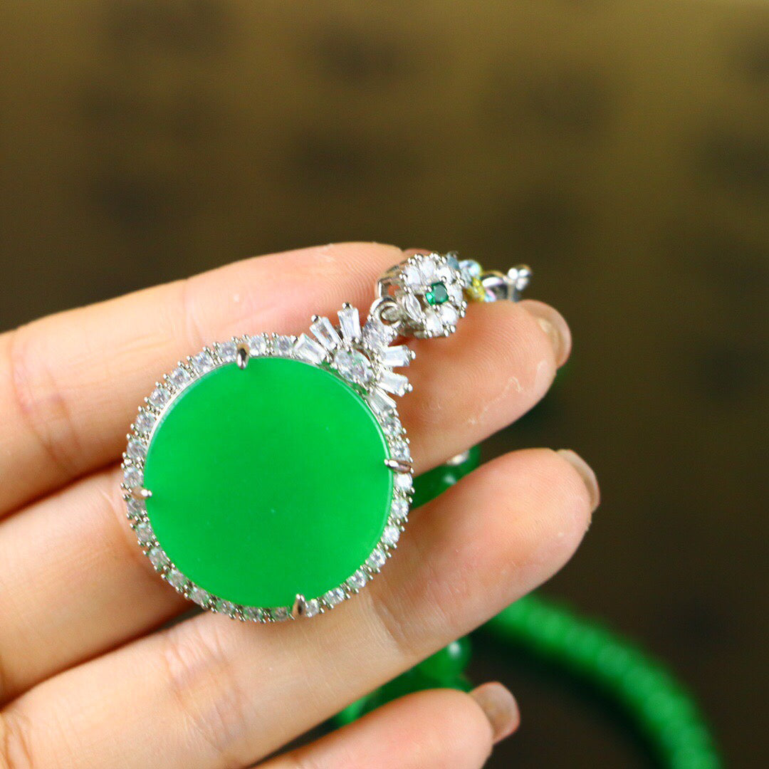 Chinese antique high ice pendant
