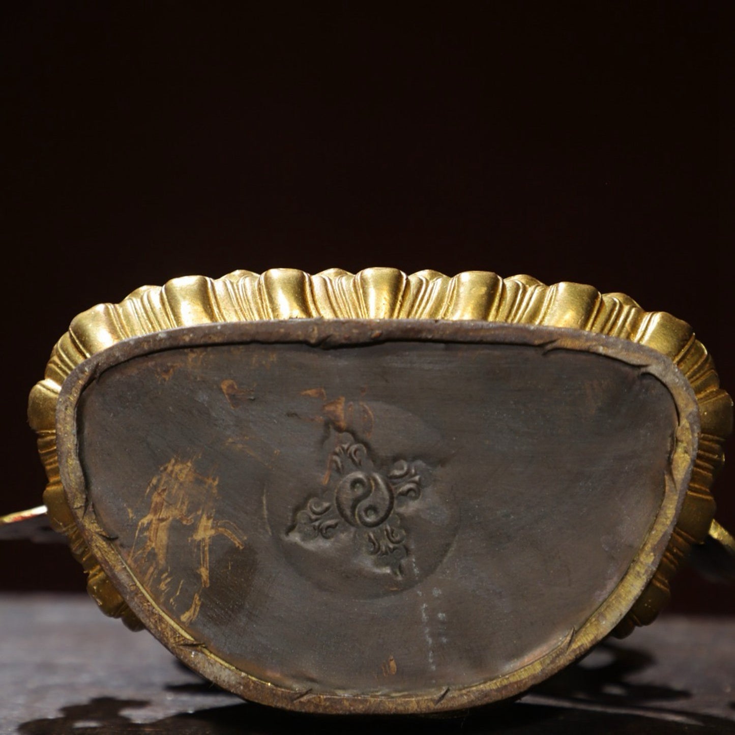 Bronze painted [Four armed Guanyin] Buddha statue