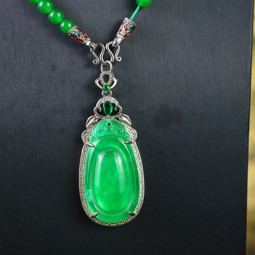 Chinese antique high ice pendant