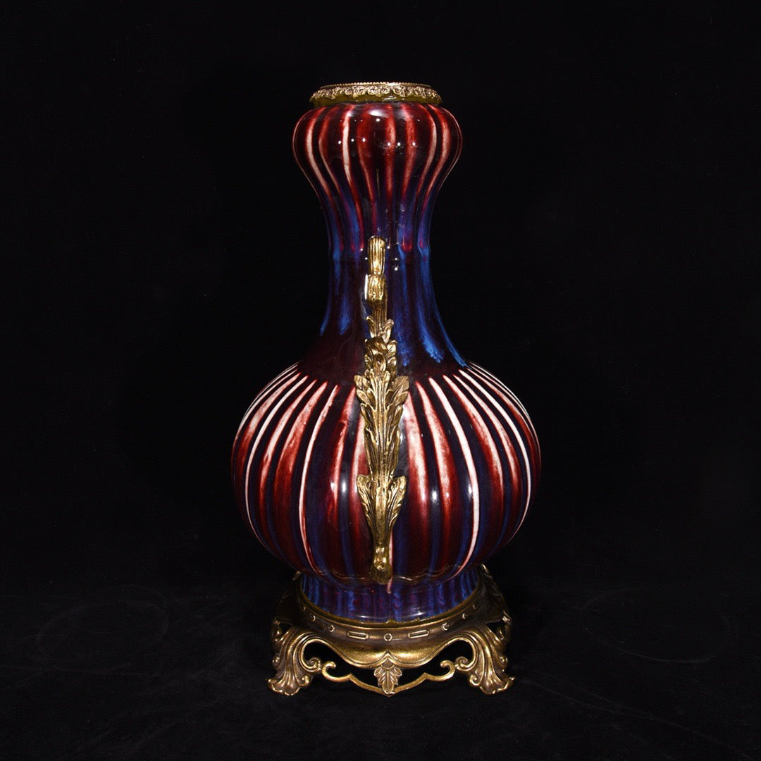 Cucumber Ridge Wrapped Copper Reflux Garlic Bottle