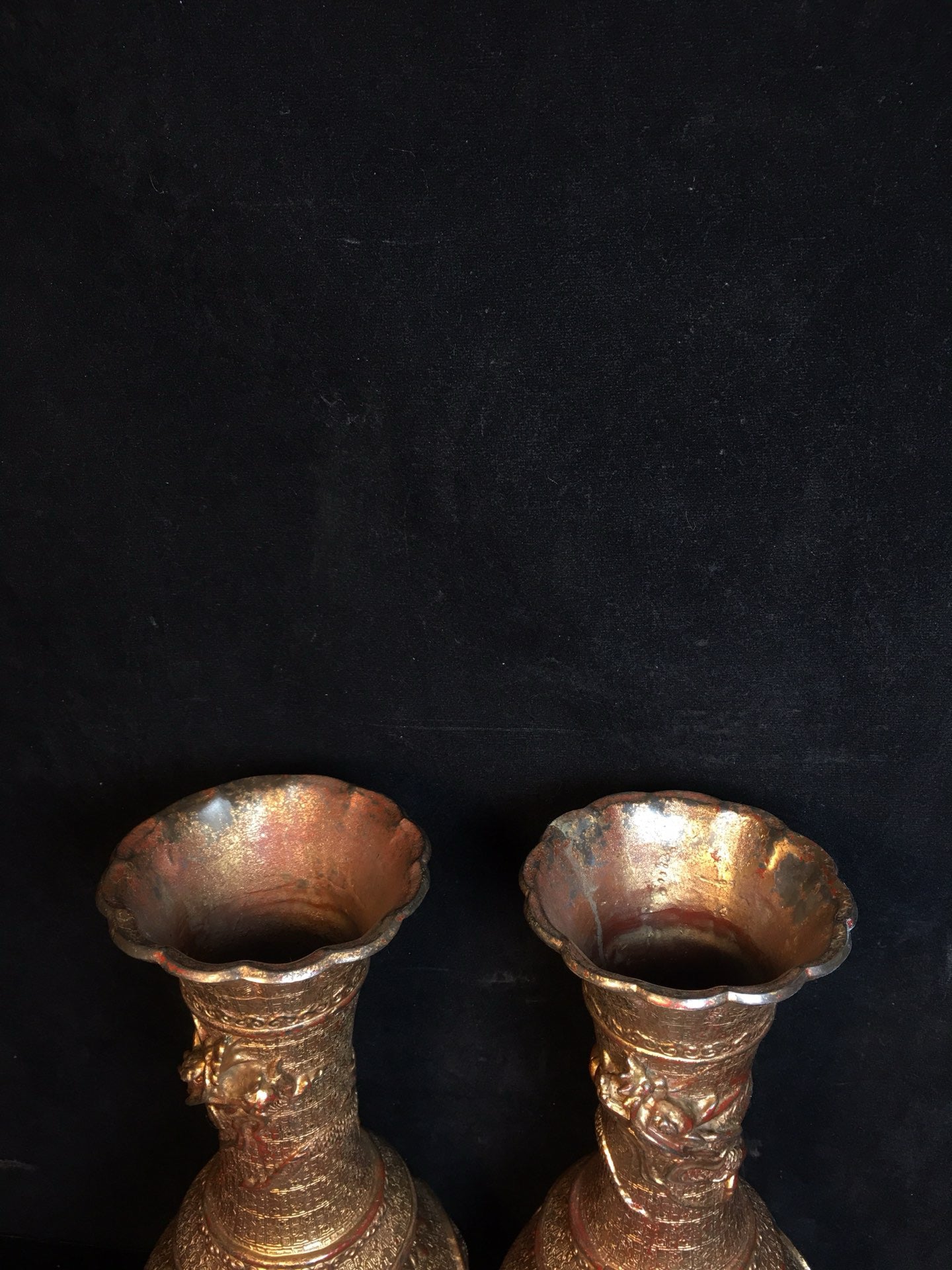 Chinese antique pure copper dragon vase