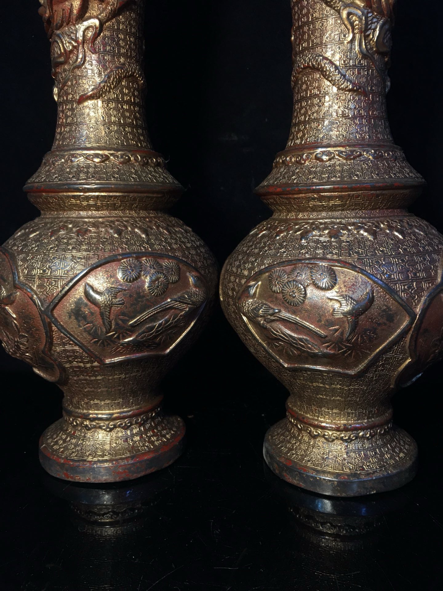 Chinese antique pure copper dragon vase