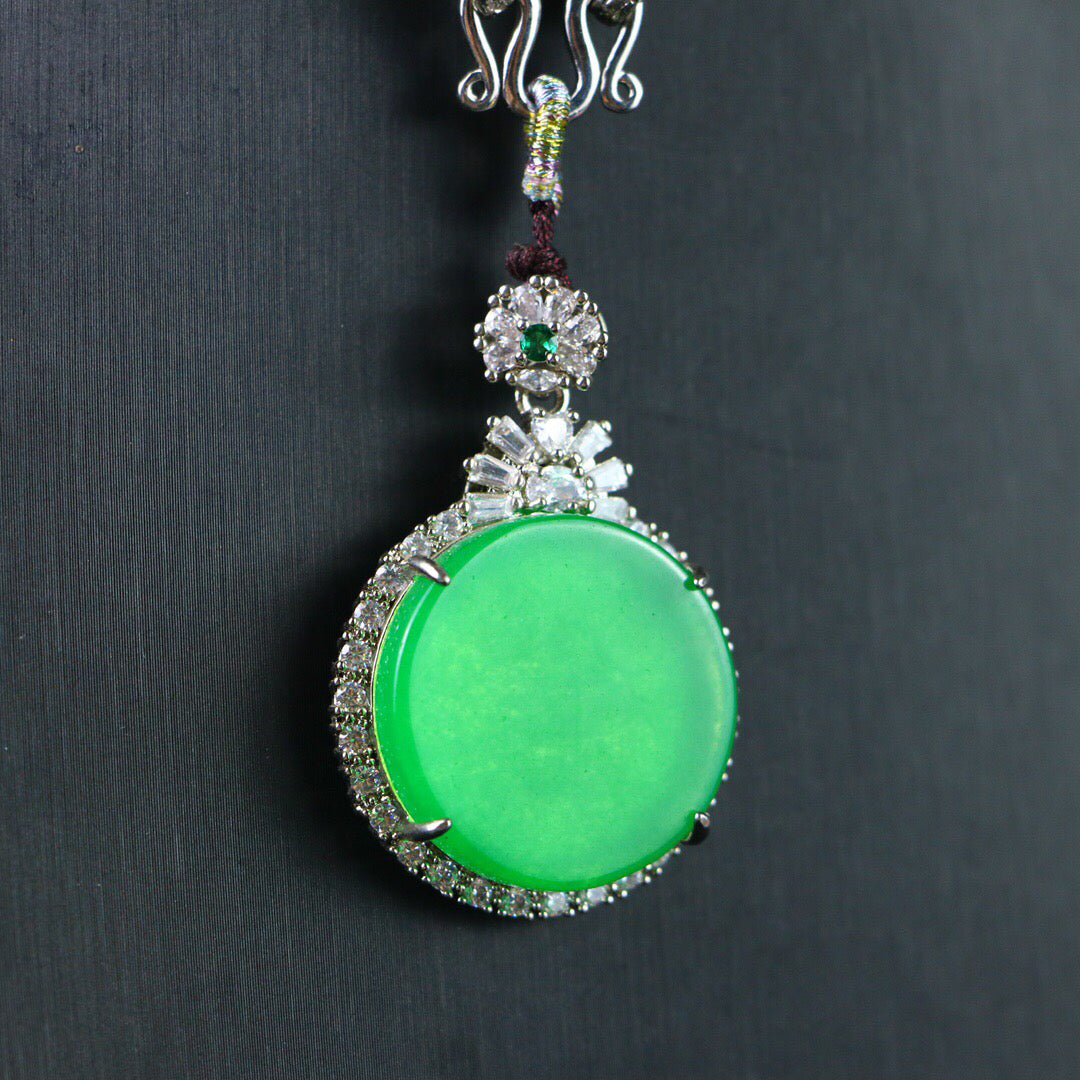 Chinese antique high ice pendant