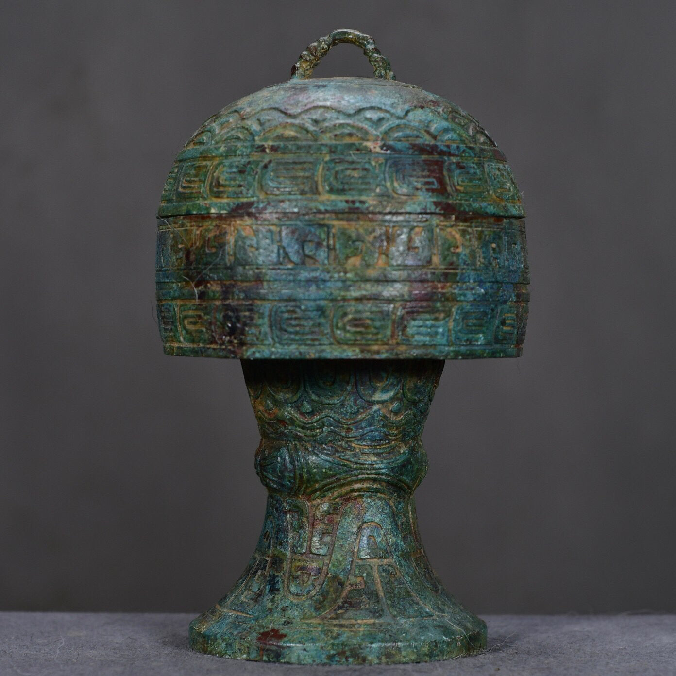 Chinese Antique Bronze Gaze