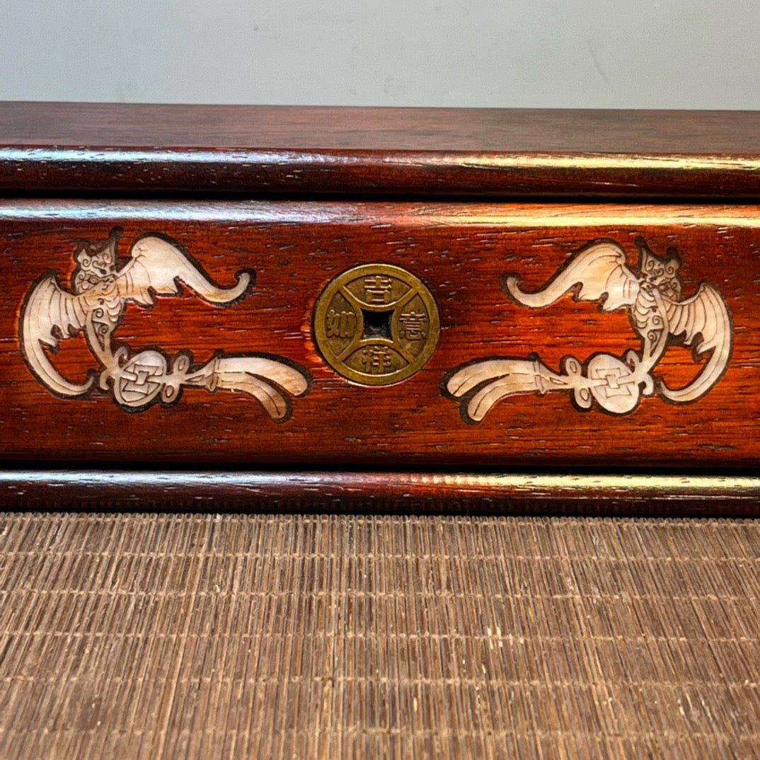 Ancient Chinese blood sandalwood inlaid with shell carving rectangular storage box, jewelry box