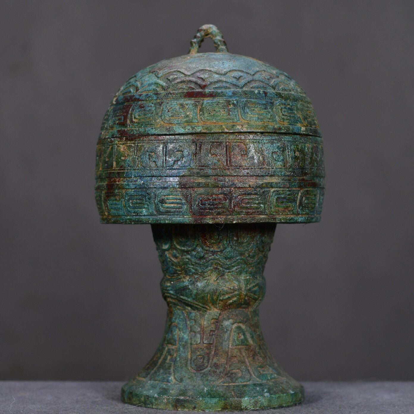 Chinese Antique Bronze Gaze