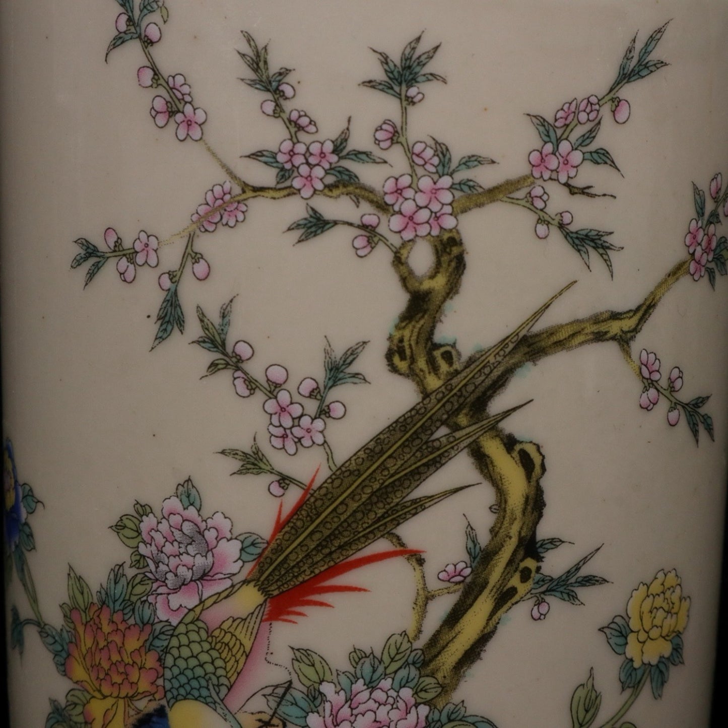 Pink flower and bird pattern pen holder