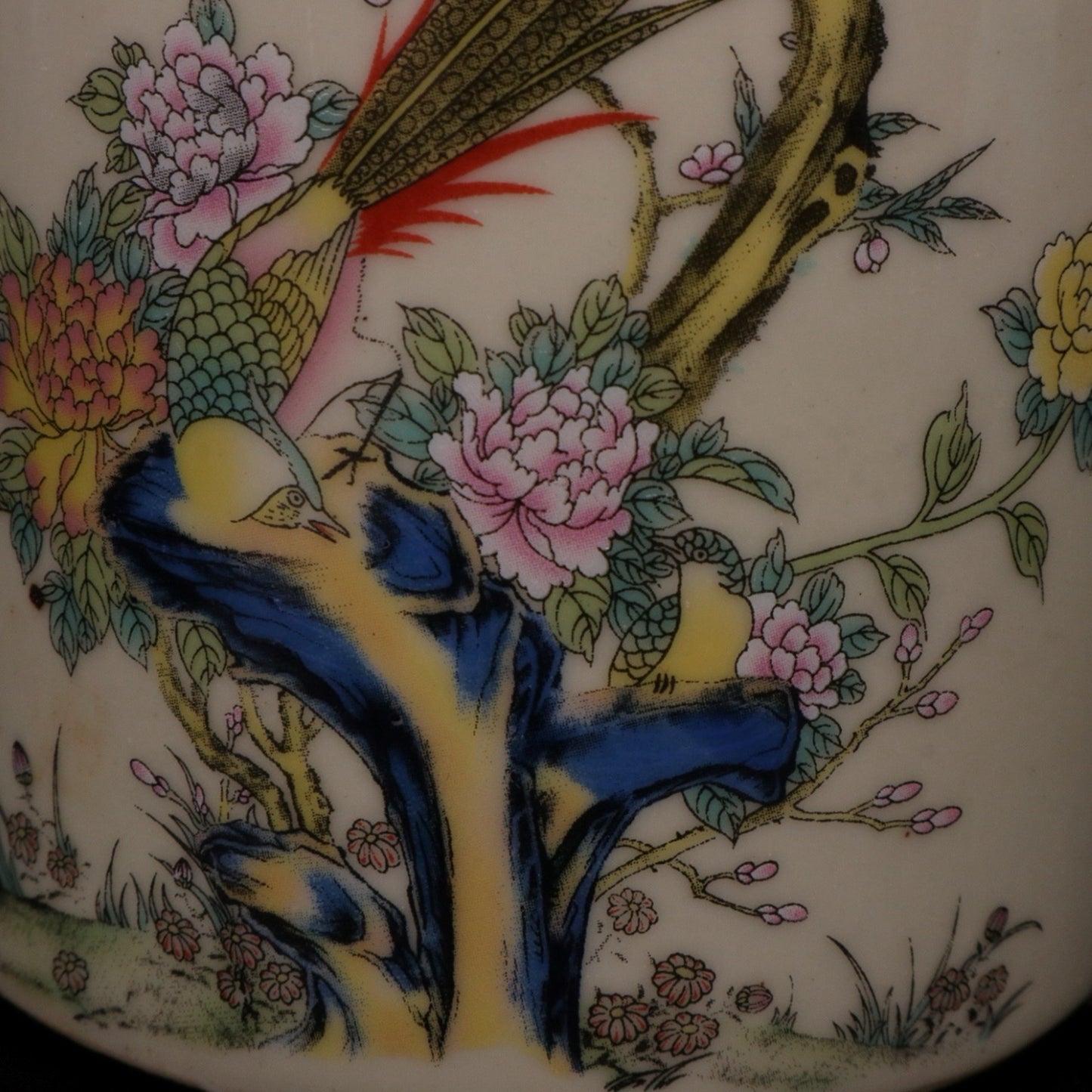 Pink flower and bird pattern pen holder