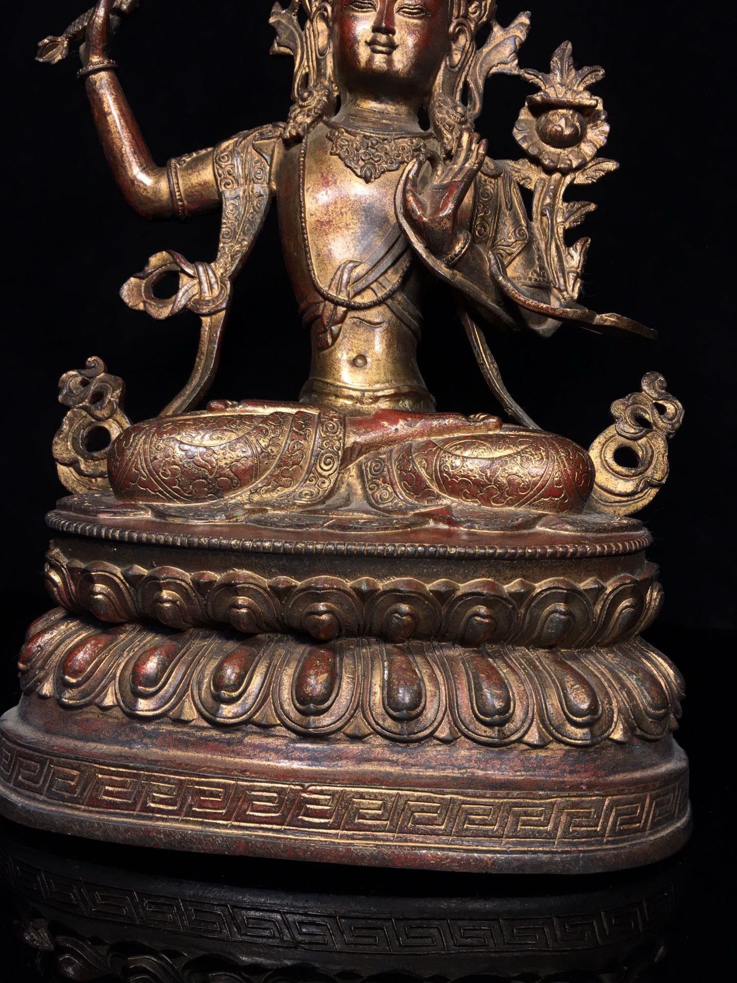 Chinese antique pure copper Bodhisattva statue