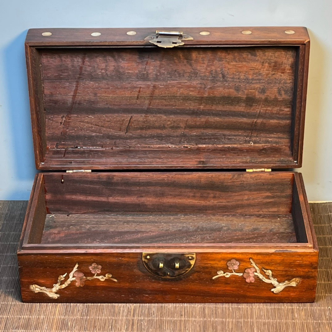 Ancient Chinese rosewood inlaid shell carving storage box, jewelry box