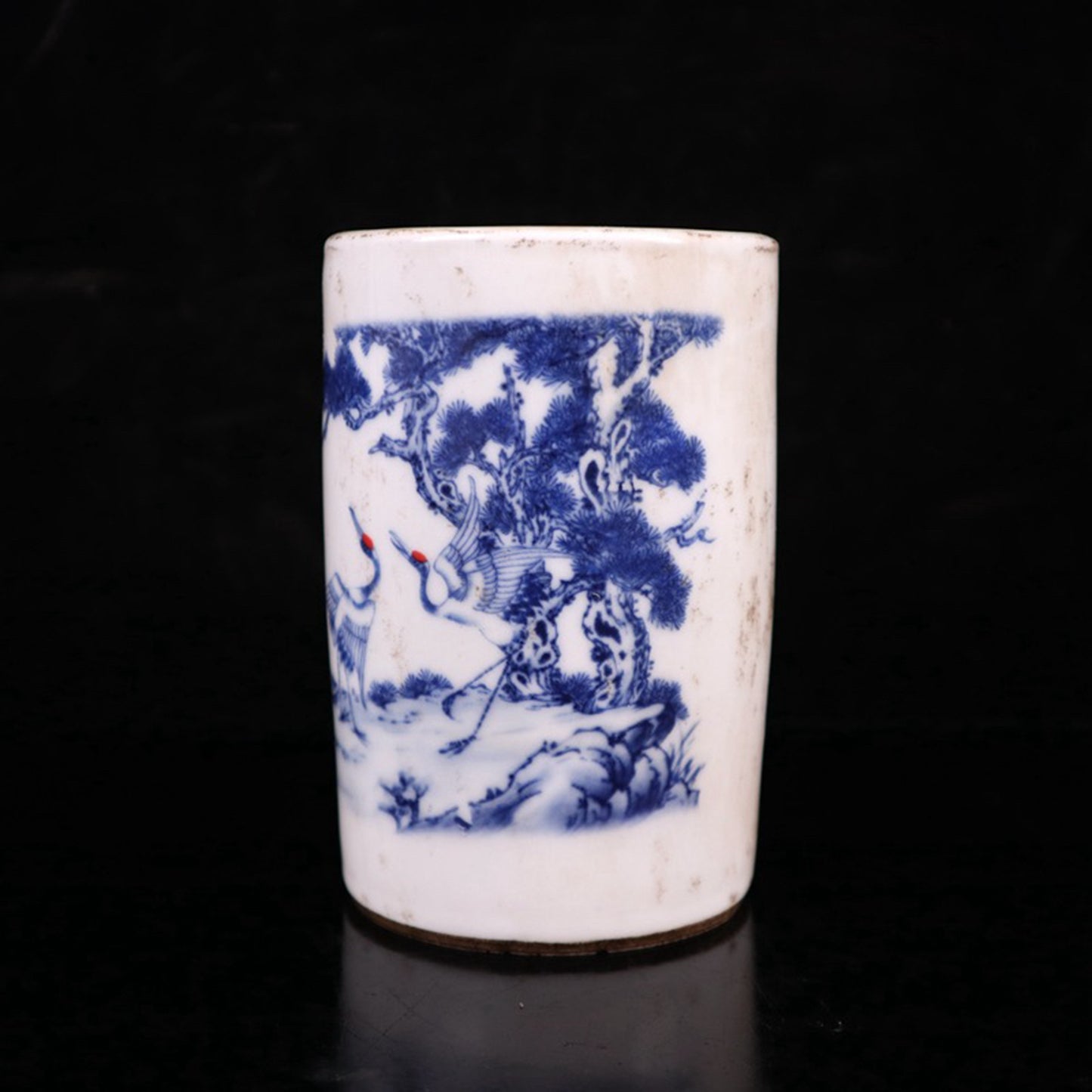 Blue and white enamel red brocade chicken pattern pen holder