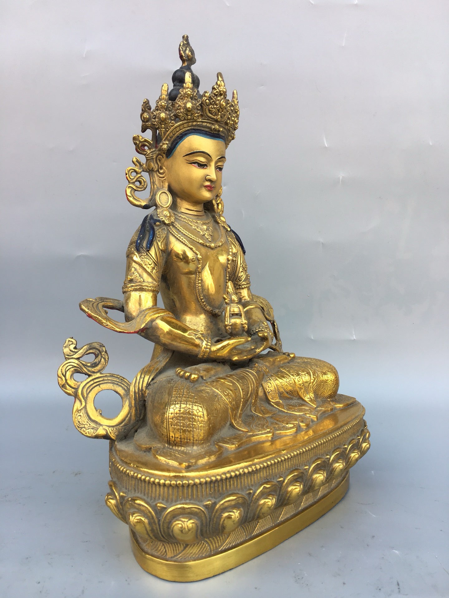 Chinese antique pure copper Bodhisattva statue