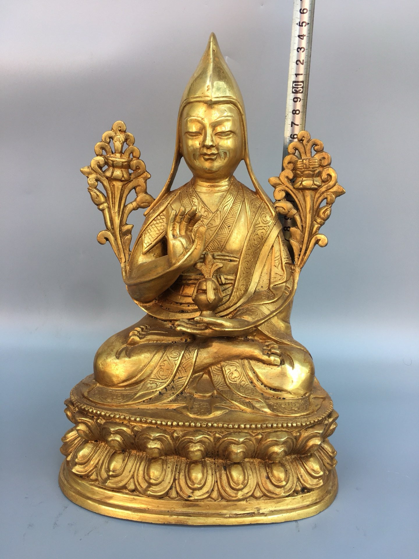 Chinese antique pure copper Bodhisattva statue