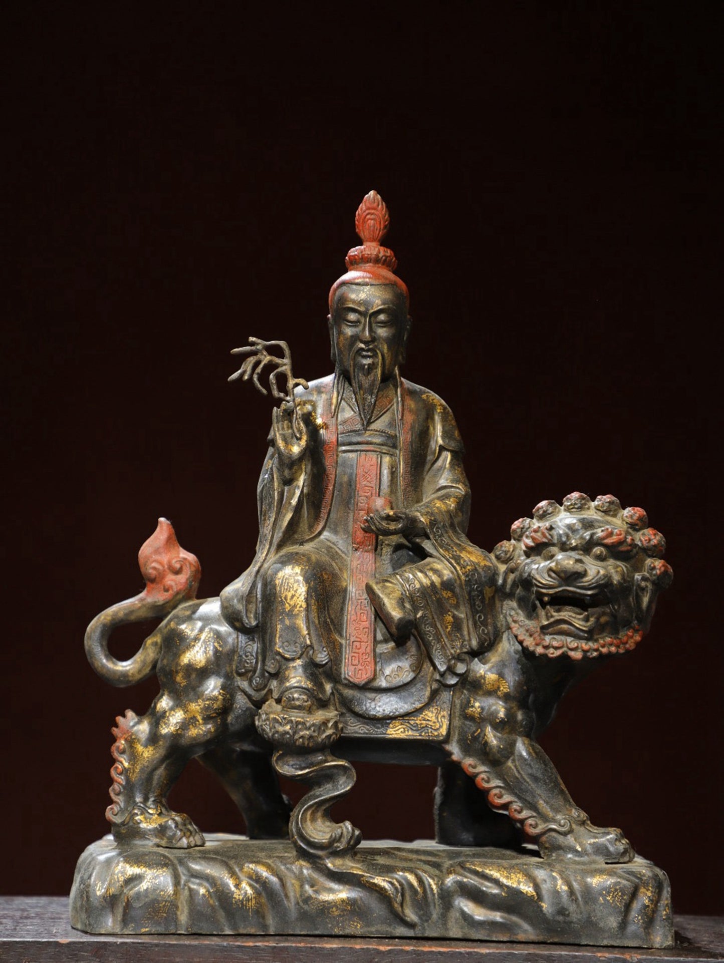 Bronze gilded statue of Taiyi Immortal Buddha