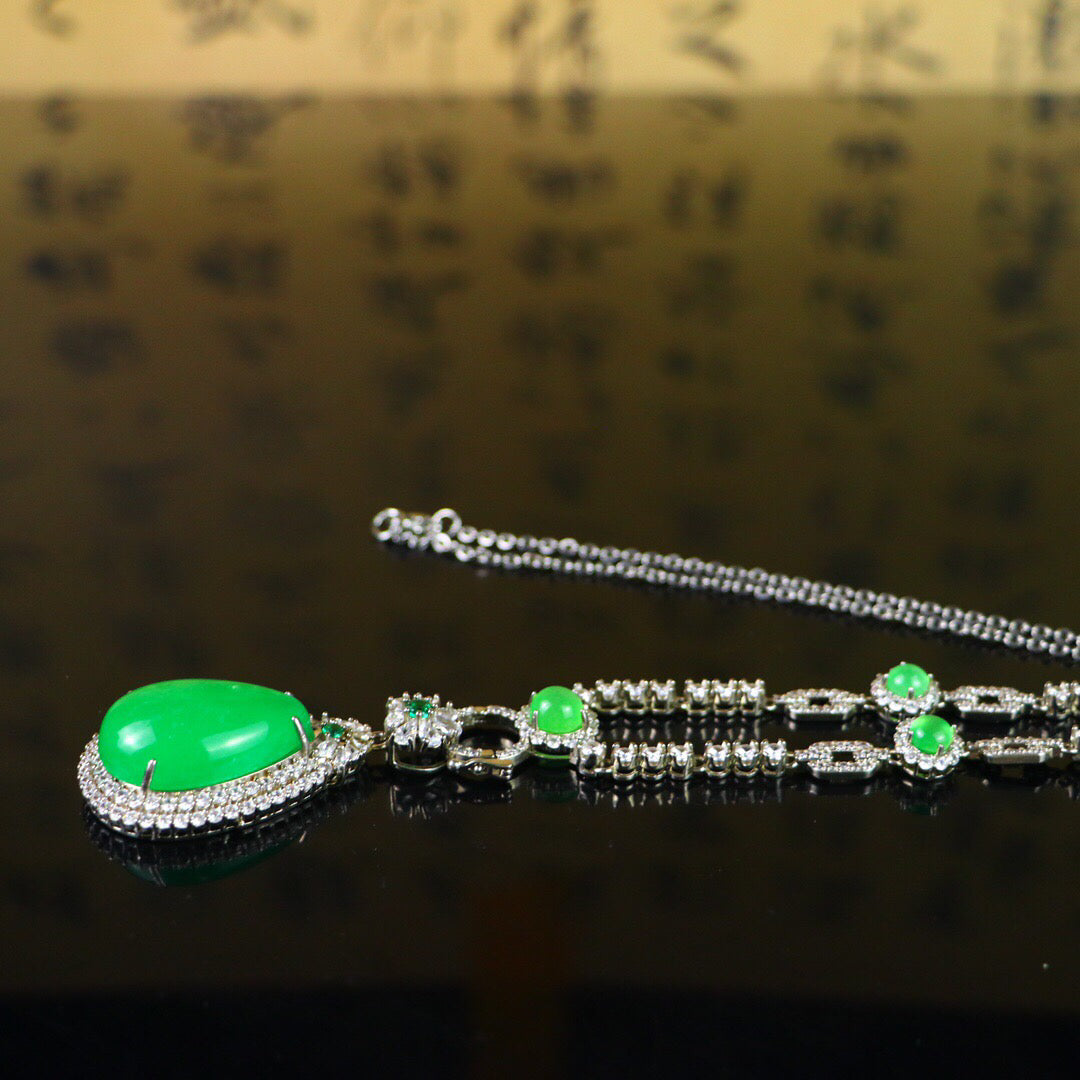 Chinese antique high ice pendant