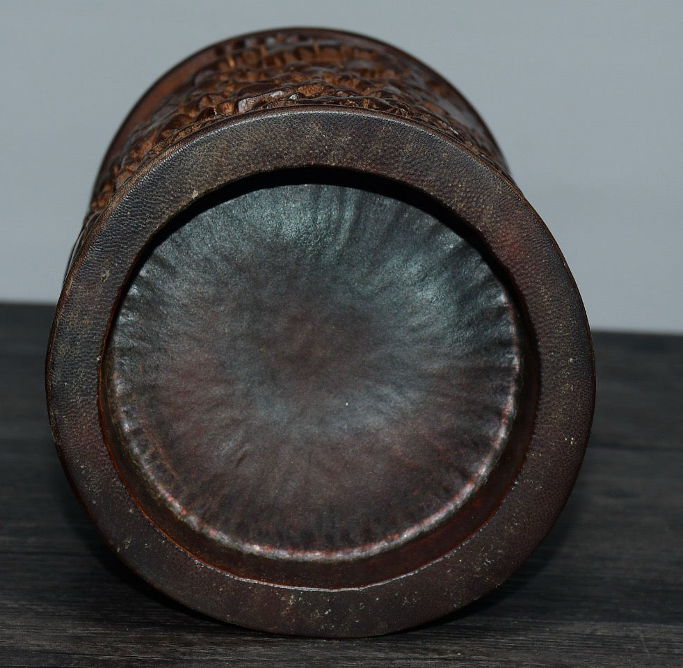 Bamboo carved pen holder ornaments