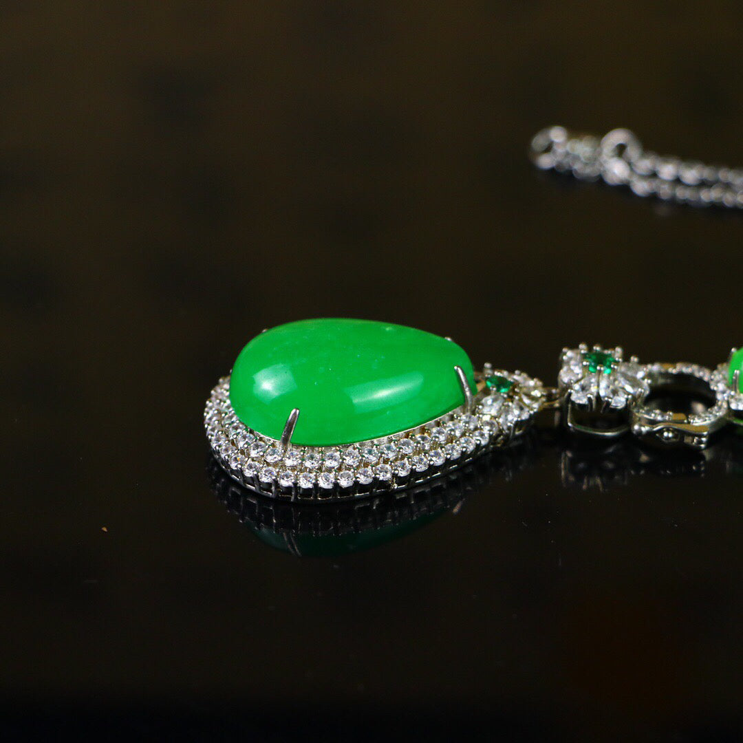 Chinese antique high ice pendant