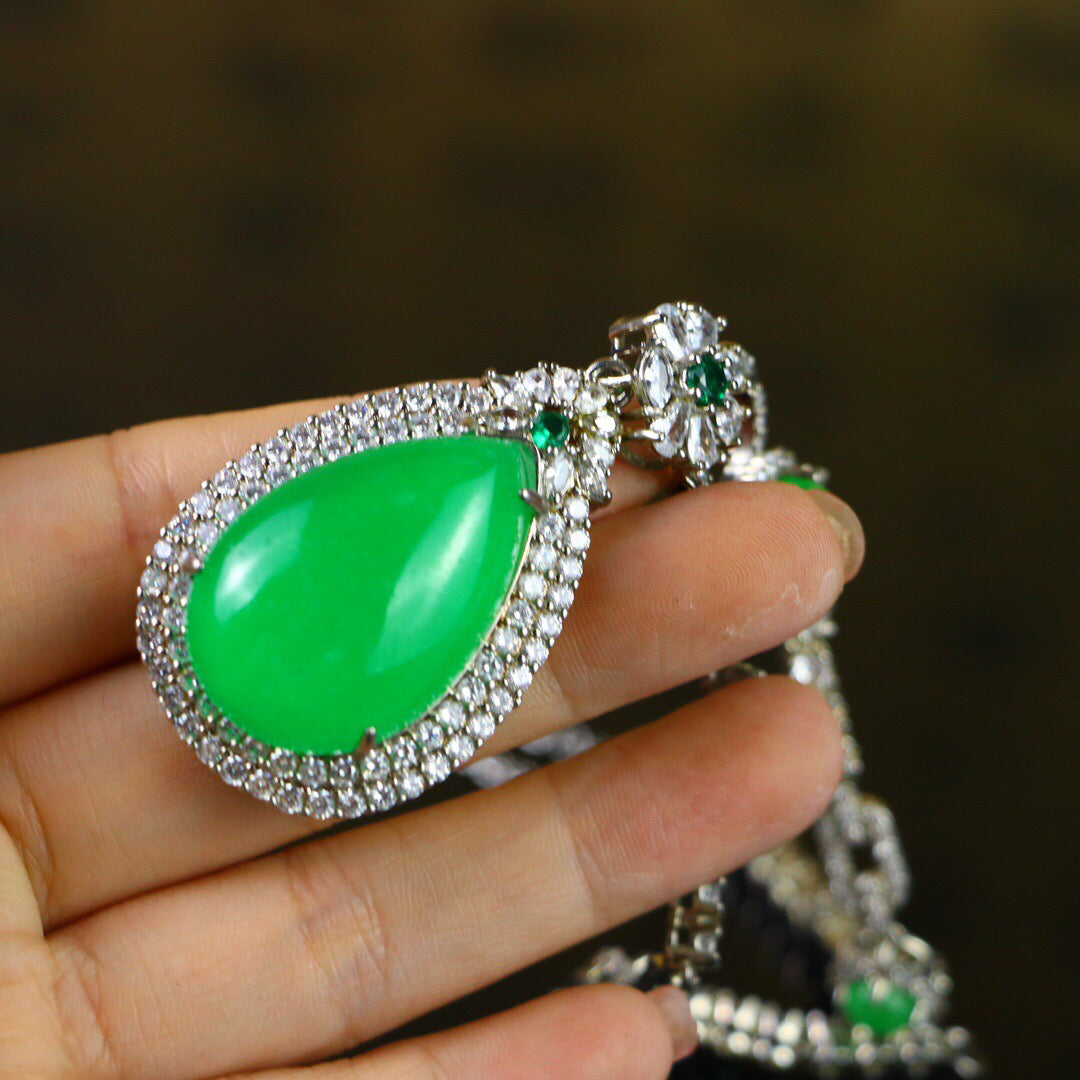 Chinese antique high ice pendant