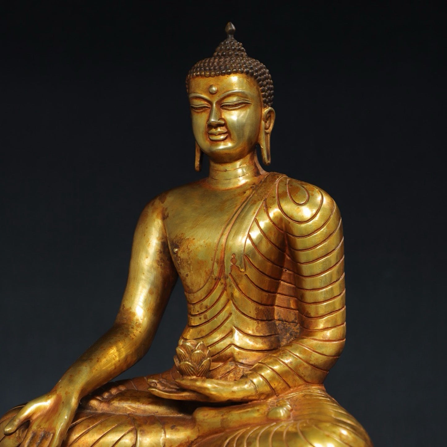 Bronze gilded Buddha statue of the Great Sun Tathagata