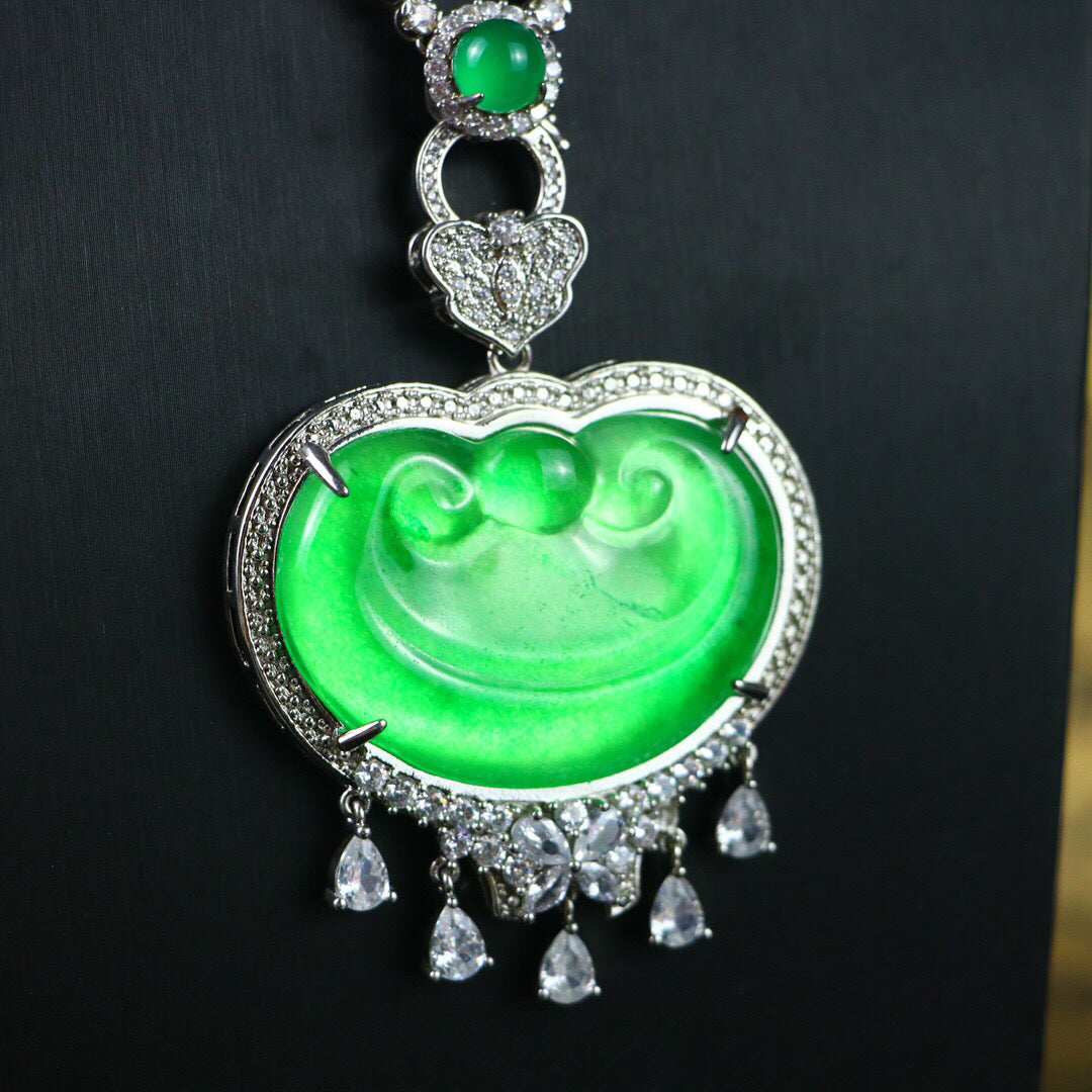 Chinese antique high ice 【 Ruyi 】