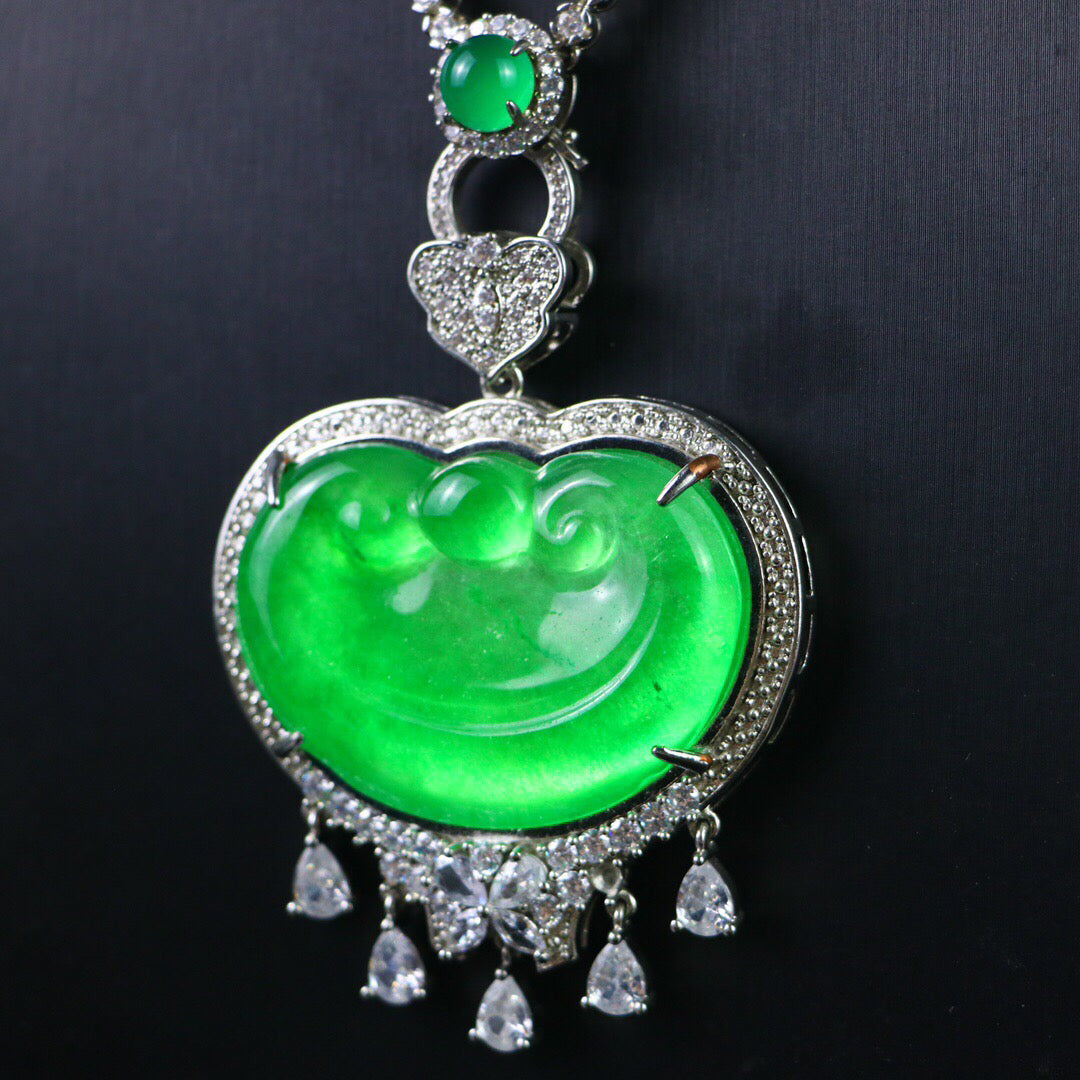 Chinese antique high ice 【 Ruyi 】