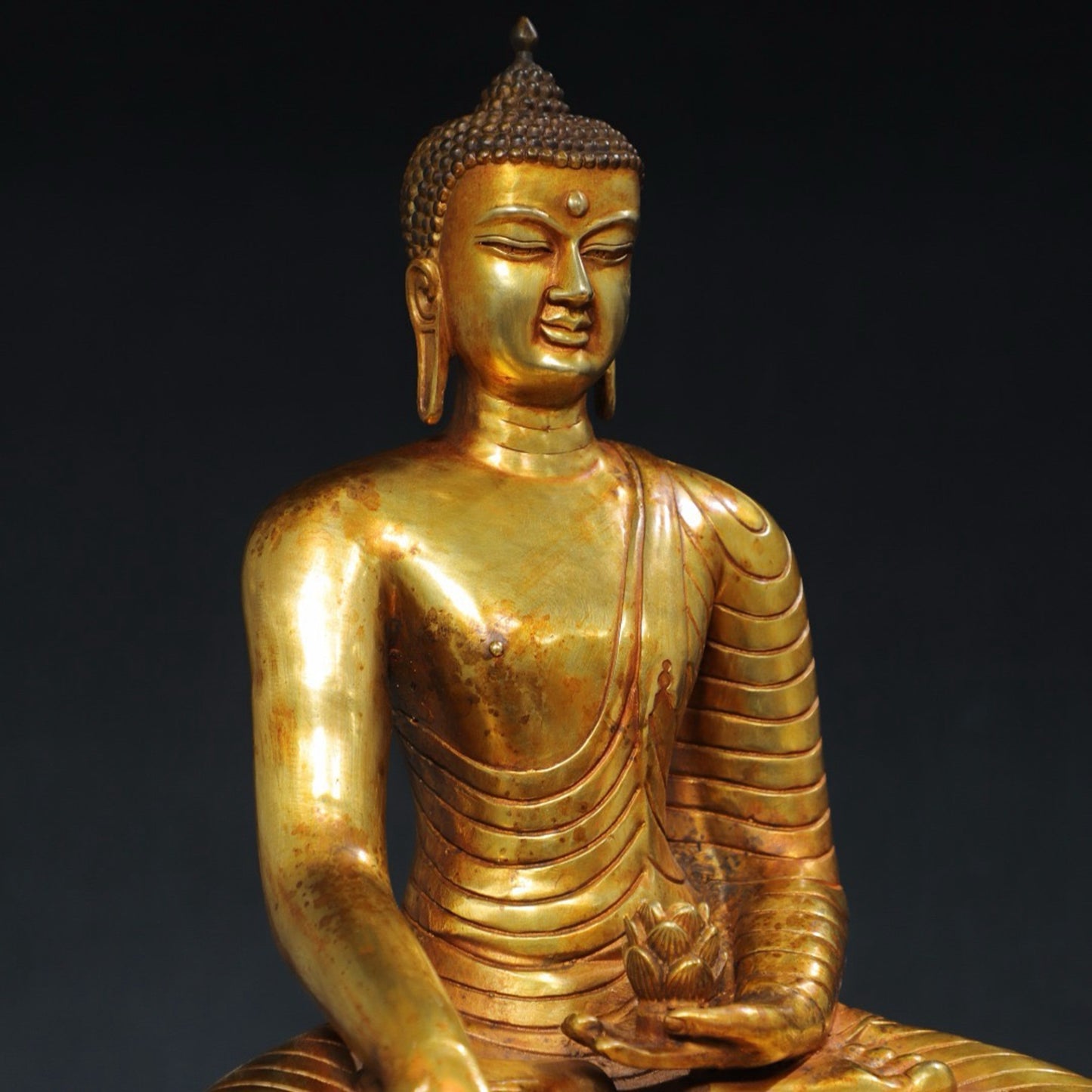 Bronze gilded Buddha statue of the Great Sun Tathagata