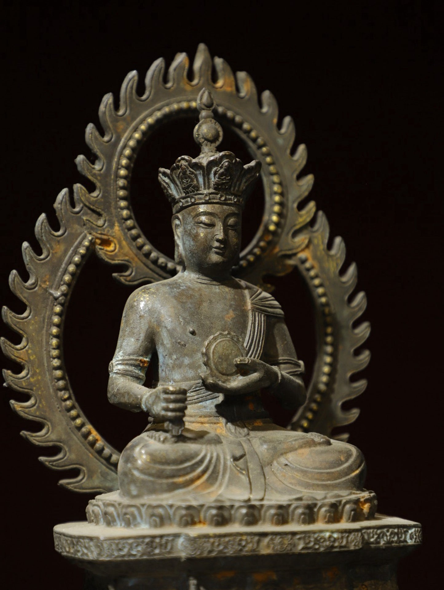 Bronze gilded Buddha statue of the Immovable Ming King