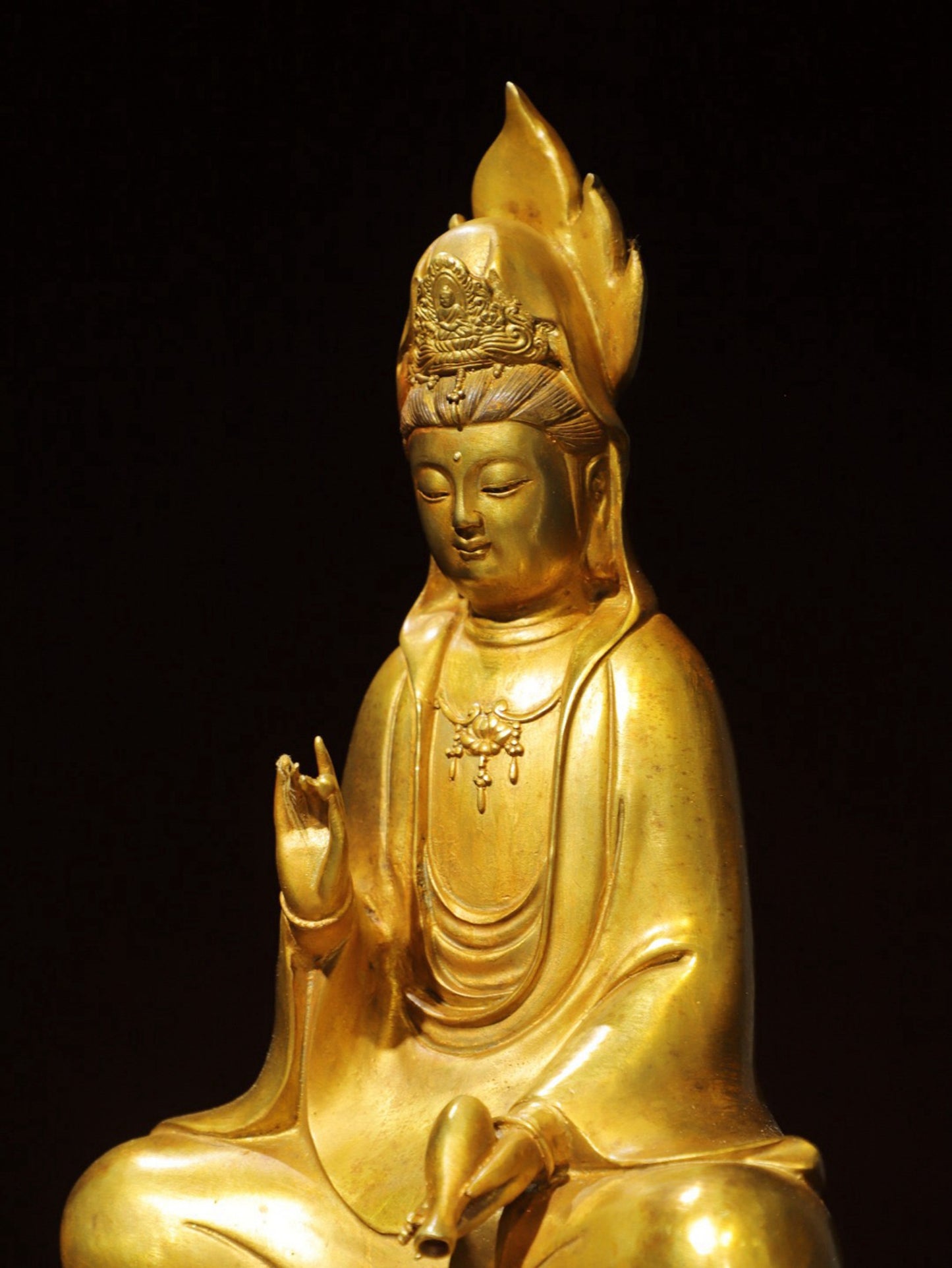 Copper gilded [Flame Guanyin] Buddha statue