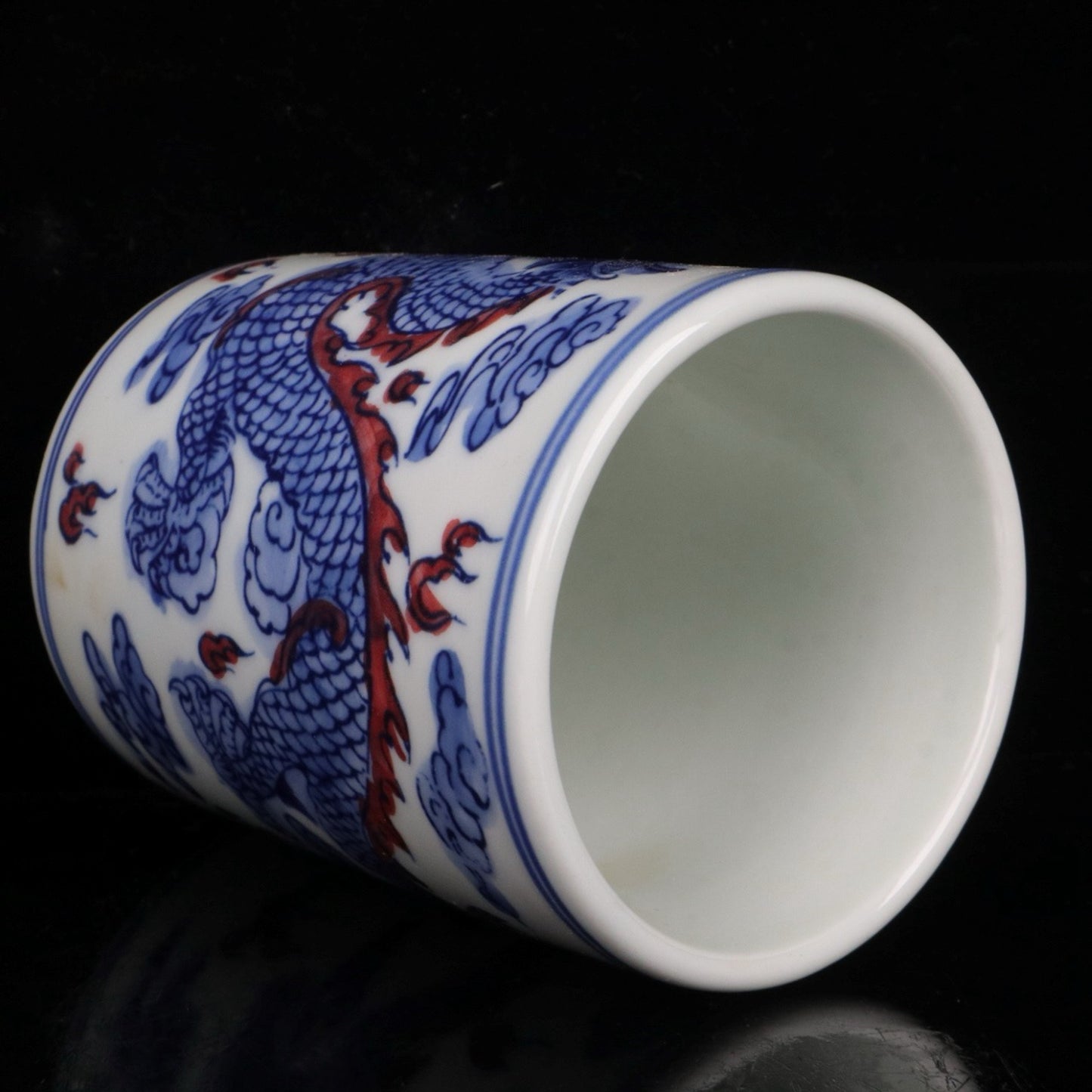 Blue and white glazed red cloud dragon patterned small pen holder