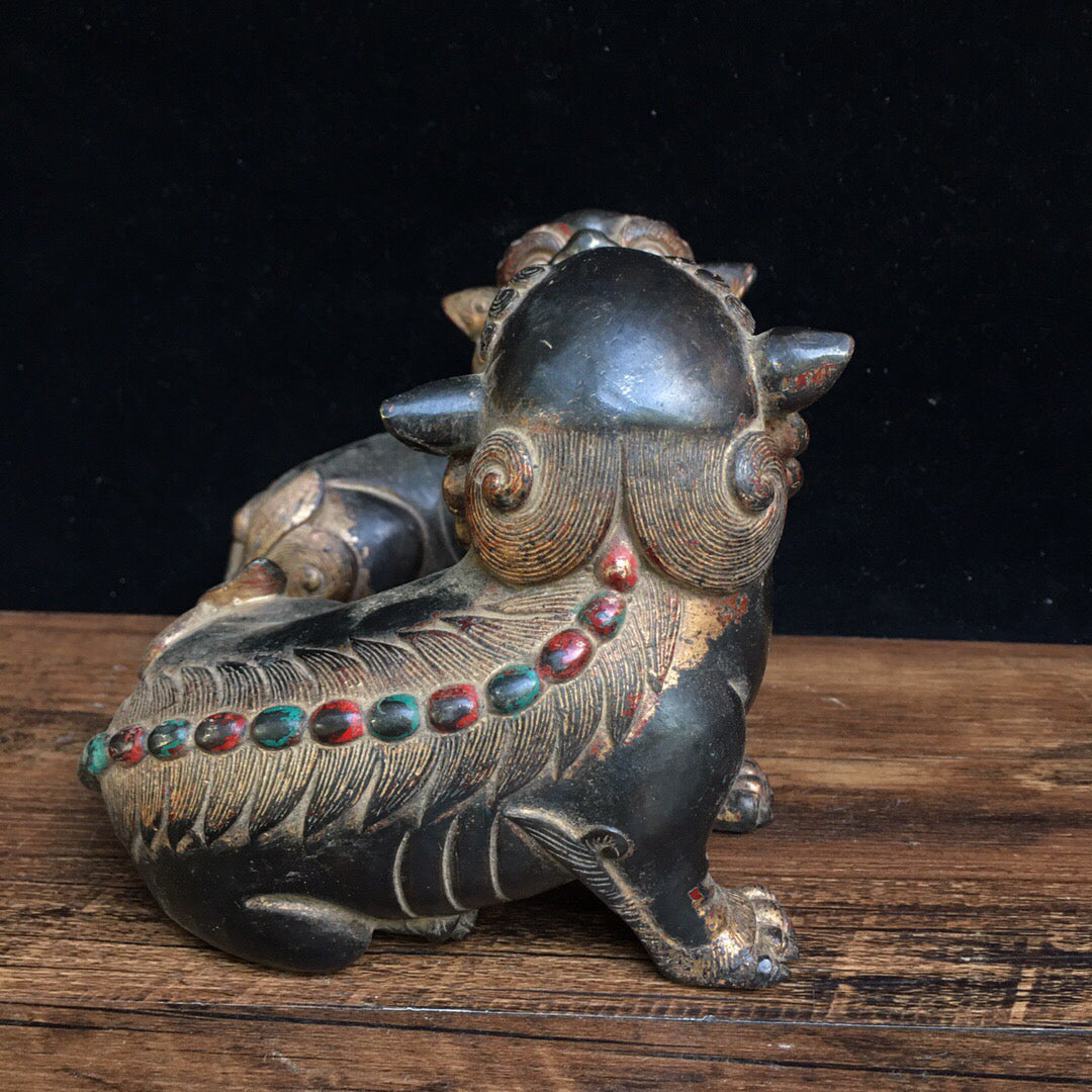 Chinese antique pure copper lion