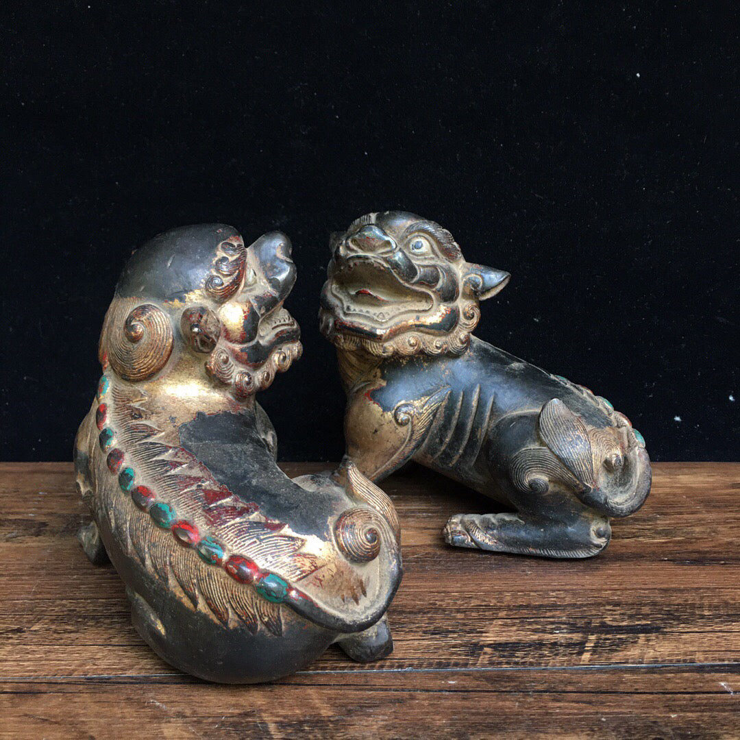 Chinese antique pure copper lion