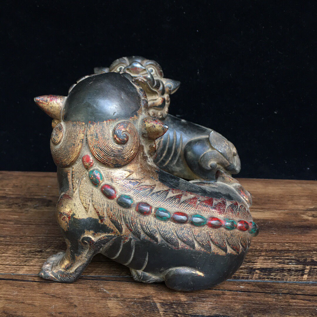 Chinese antique pure copper lion