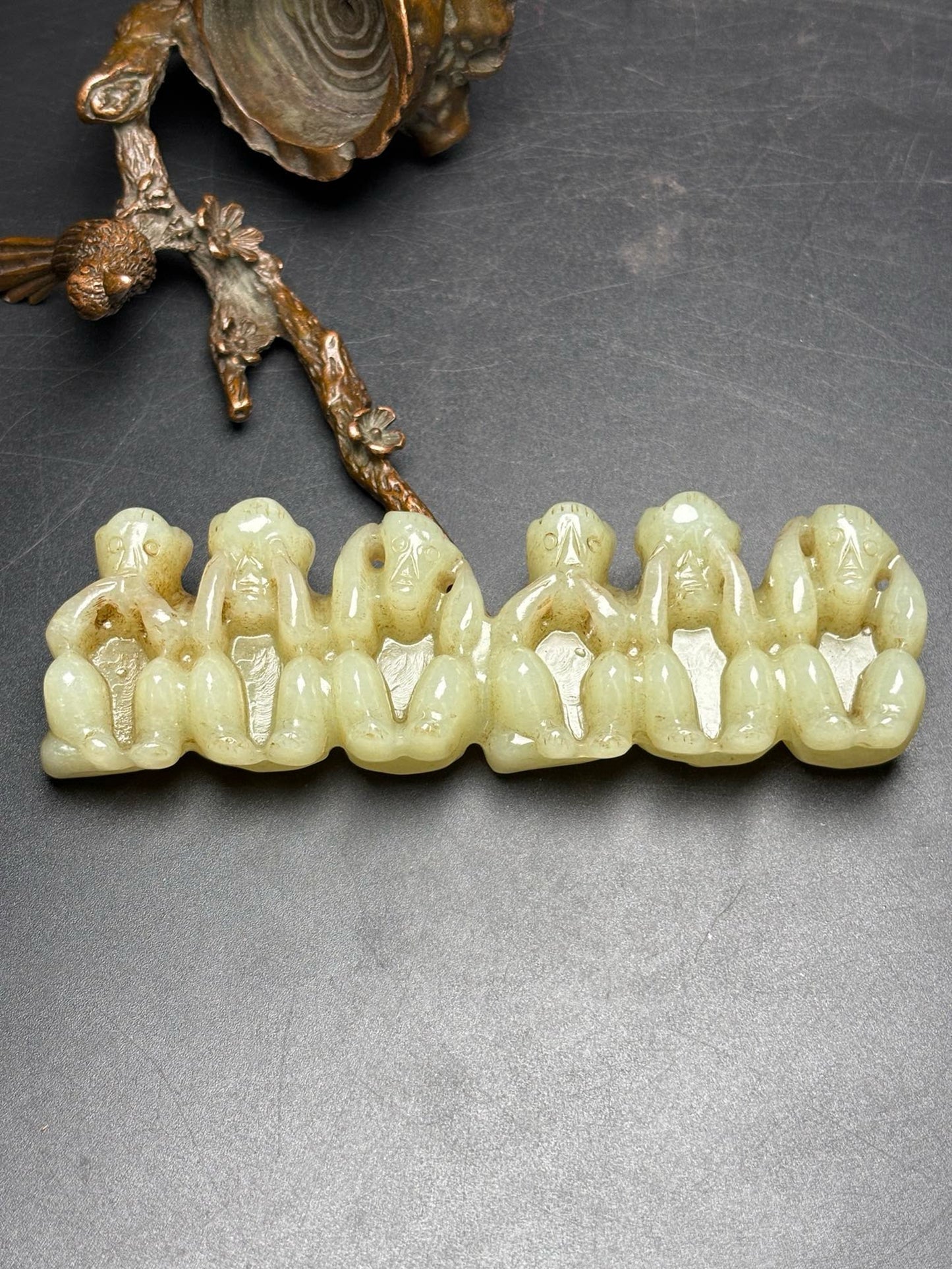 Chinese antique exquisite Hotan Jade pen holder