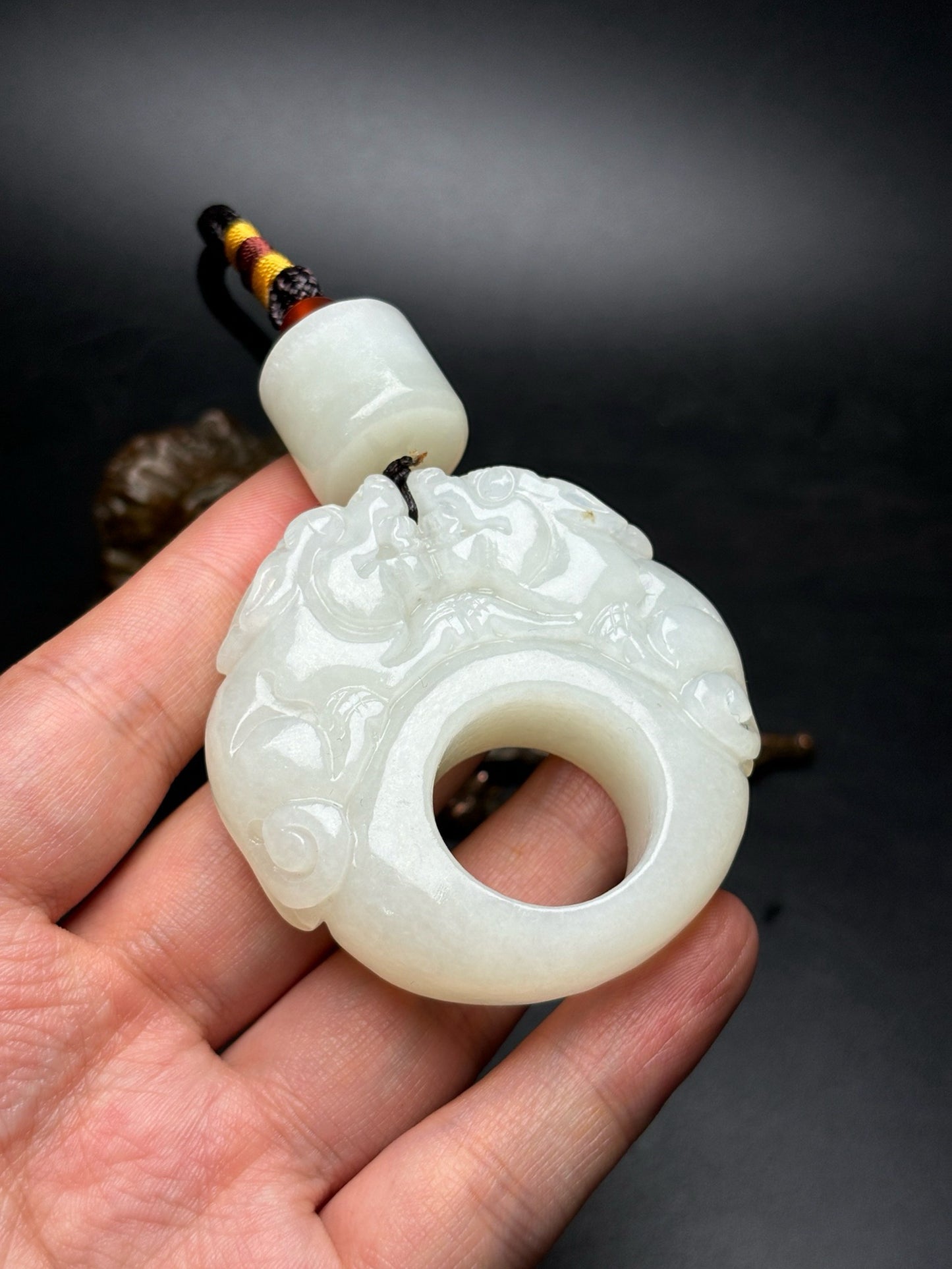 Chinese antique exquisite Hetian jade pendant