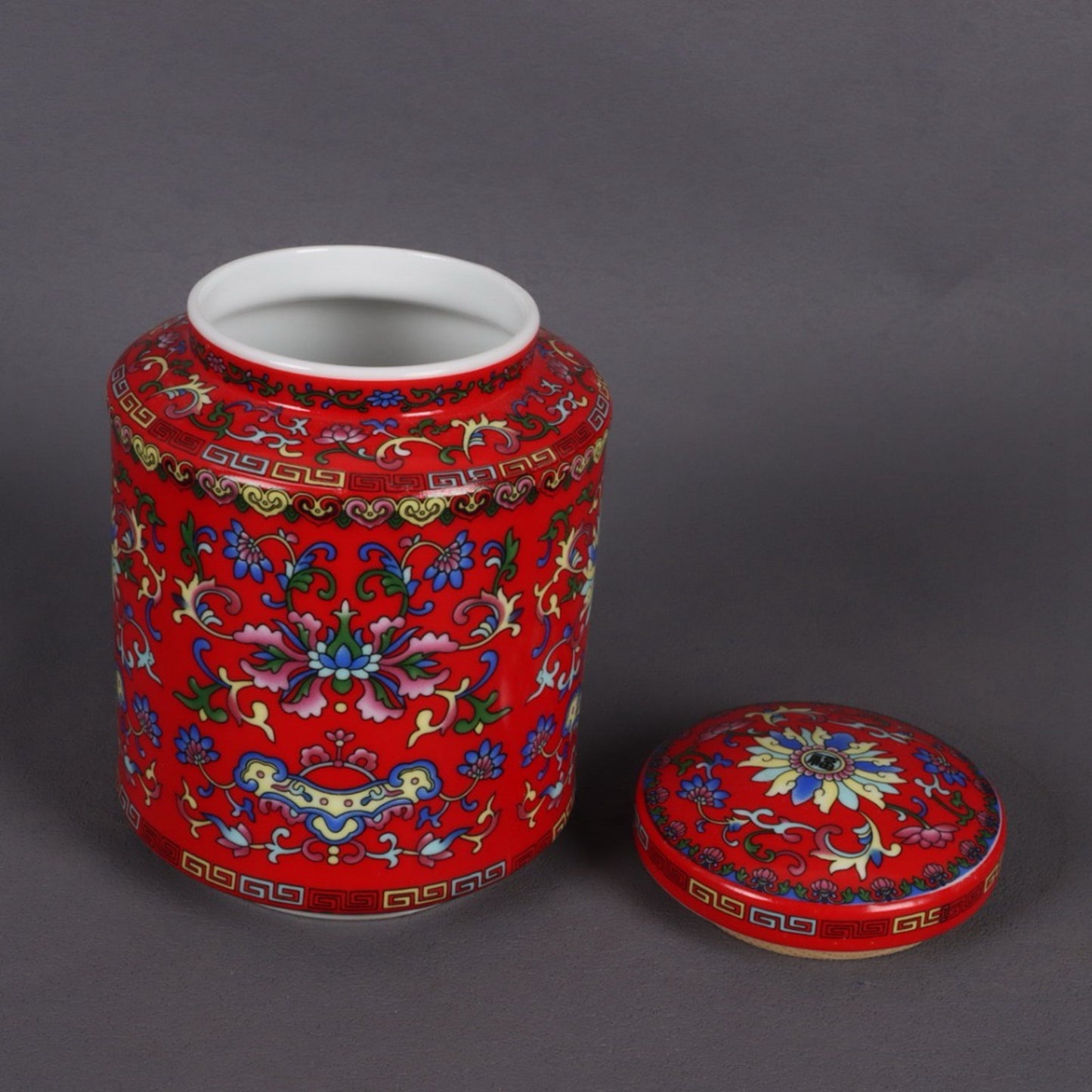 Red glazed enamel colored flower pattern tea tube