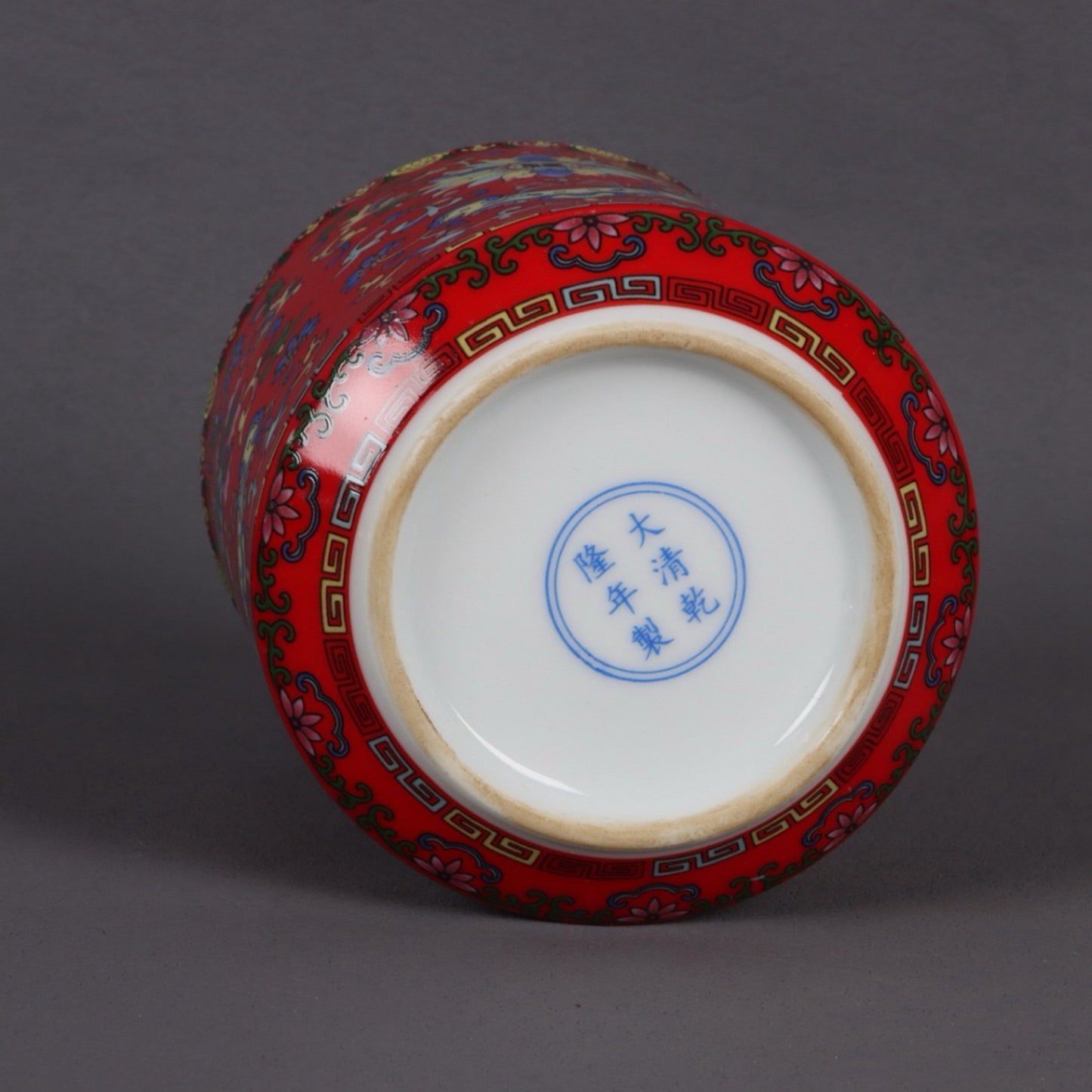 Red glazed enamel colored flower pattern tea tube